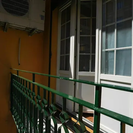 Vernazza Apartament Genua